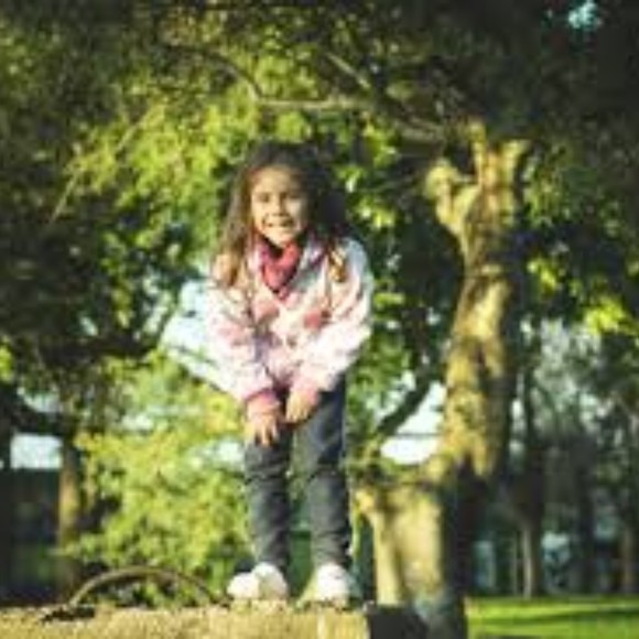 Meet your Posher, Elsie - Picture 1 of 1